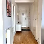Seaside Cosy Retreat For Two Apartment *