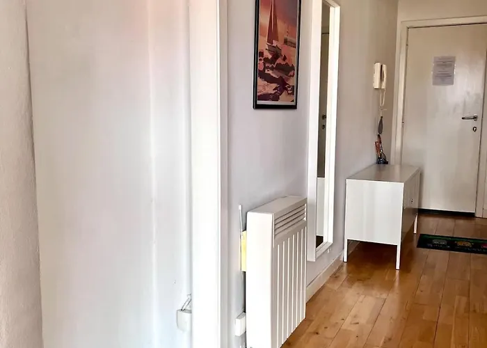 Seaside Cosy Retreat For Two Apartament Ostenda